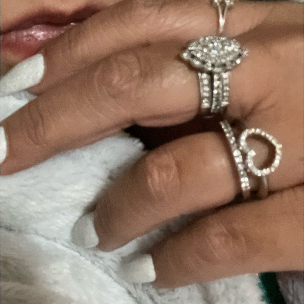 18k solid white gold diamonds ring - Picture 3 of 14